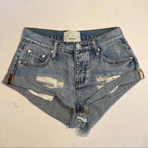 ❤️ One Teaspoon Bandits Medium Wash Denim Shorts